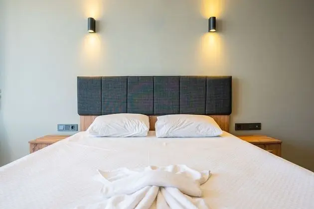 Deluxe Büyük Yataklı Tek Kişilik Oda, 1 Çift Kişilik Yatak, Deniz Manzaralı, Denize Bakan