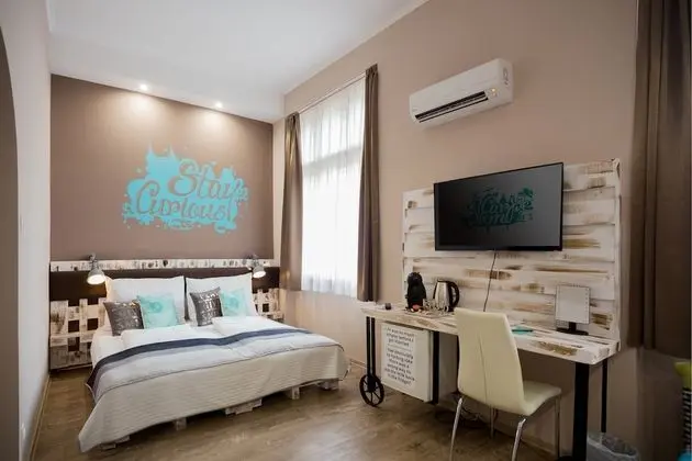 Deluxe Dört Kişilik Oda