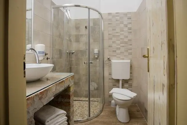 Deluxe Dört Kişilik Oda