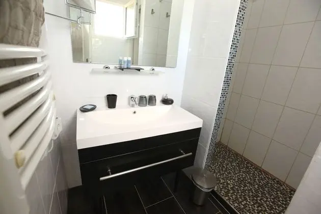Luxury Tek Büyük Yataklı Oda
