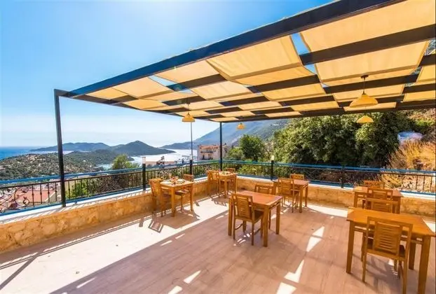 Suite, Deniz Manzaralı, Balkonlu