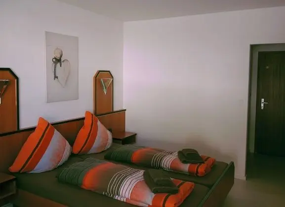 Apart Daire, Banyolu/Duşlu, Bahçe Manzaralı (Drei Zimmer )