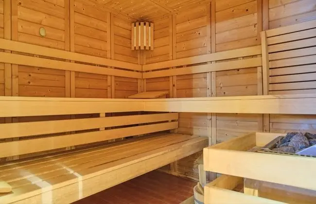 Apart Daire, Banyolu/Duşlu, Bahçe Manzaralı (Drei Zimmer )