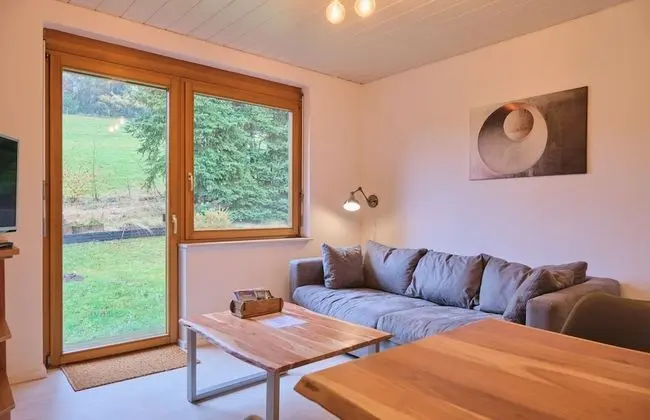 Apart Daire, Banyolu/Duşlu, Bahçe Manzaralı (Drei Zimmer )