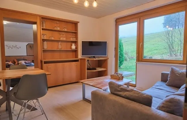 Apart Daire, Banyolu/Duşlu, Bahçe Manzaralı (Drei Zimmer )