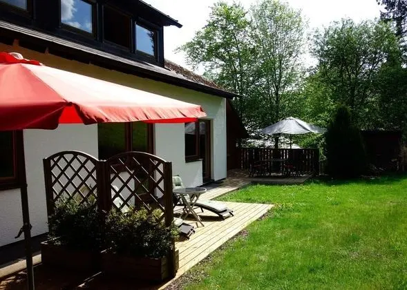 Apart Daire, Banyolu/Duşlu, Bahçe Manzaralı (Drei Zimmer )