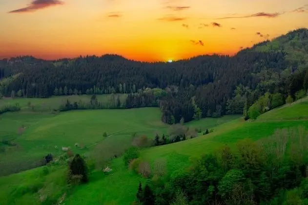 Apart Daire, Banyolu/Duşlu, Bahçe Manzaralı (Drei Zimmer )