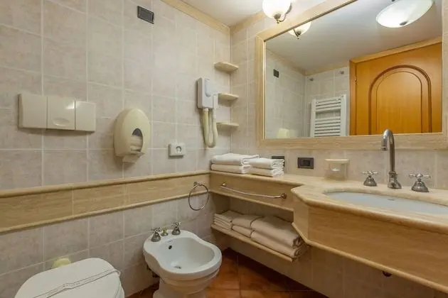 Superior Apart Daire, Golf Manzaralı