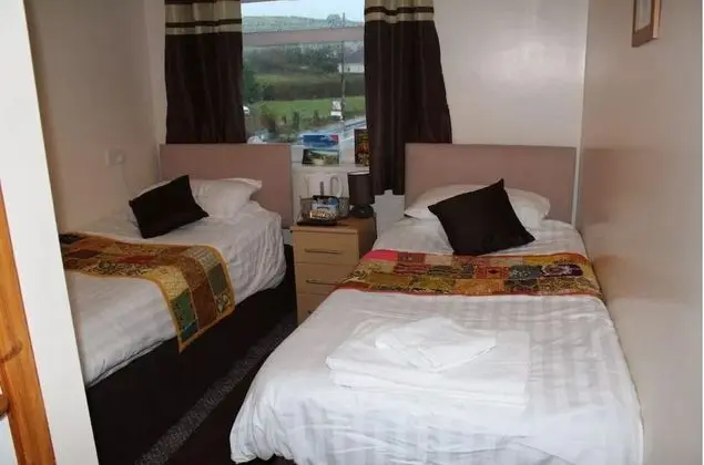 İki Ayrı Yataklı Oda (Room 2)