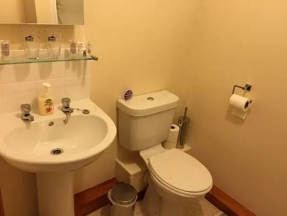 İki Ayrı Yataklı Oda (Room 2)