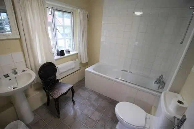 Standard Tek Büyük Yataklı Oda, Banyolu/Duşlu