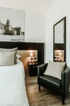 Superior Tek Büyük Yataklı Oda