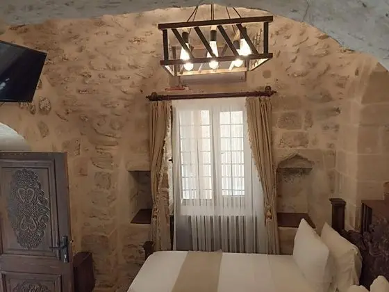 Dara, Avlu Manzaralı