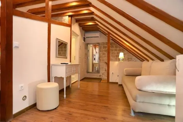 Superior Tek Büyük Yataklı Oda