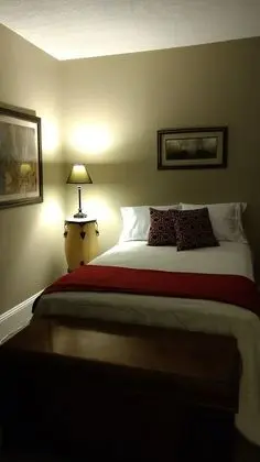 Basic Tek Büyük Yataklı Oda, 2 Çift Kişilik Yatak (Nick Carraway Room)