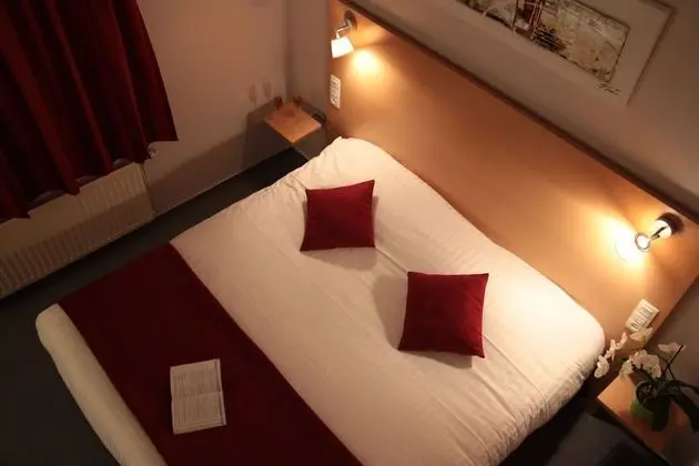 Comfort Tek Büyük Yataklı Oda (Valley view)