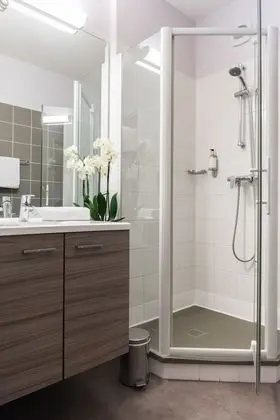 Comfort Tek Büyük Yataklı Oda (Valley view)