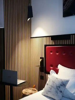 Comfort Tek Büyük Yataklı Oda