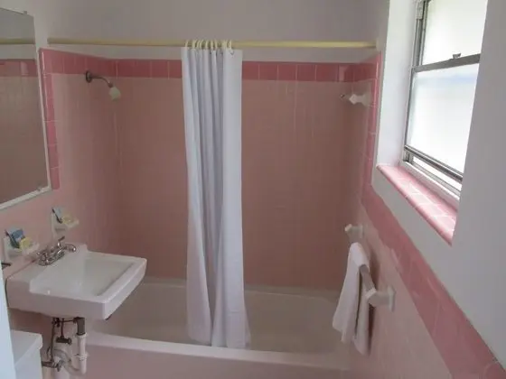 Basic Tek Büyük Yataklı Oda, 2 Büyük (Queen) Boy Yatak, Sigara İçilmez