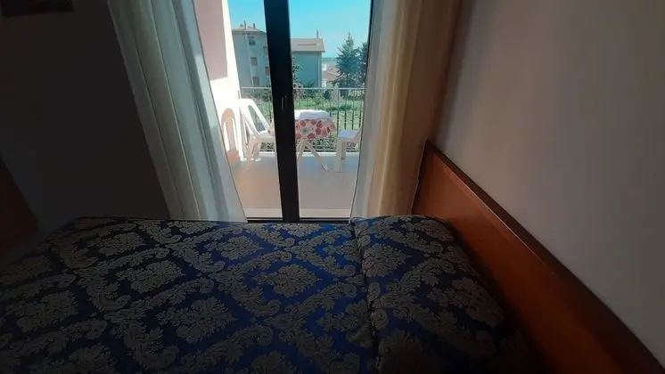 Üç Kişilik Oda