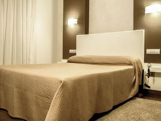 Economy Tek Büyük Yataklı Oda