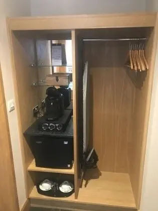 Executive Tek Büyük Yataklı Oda, 1 Çift Kişilik Yatak, Sigara İçilmez (Car Park View)