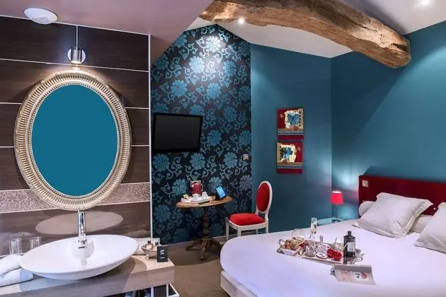 Romantic Tek Büyük Yataklı Oda