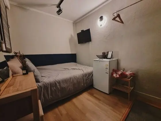 Basic Tek Büyük Yataklı Oda, 1 Yatak Odası