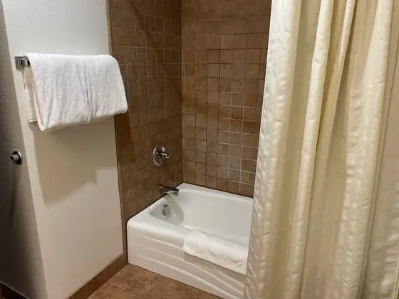 Deluxe Oda, 2 Büyük (Queen) Boy Yatak, Sıcak Su Havuzu