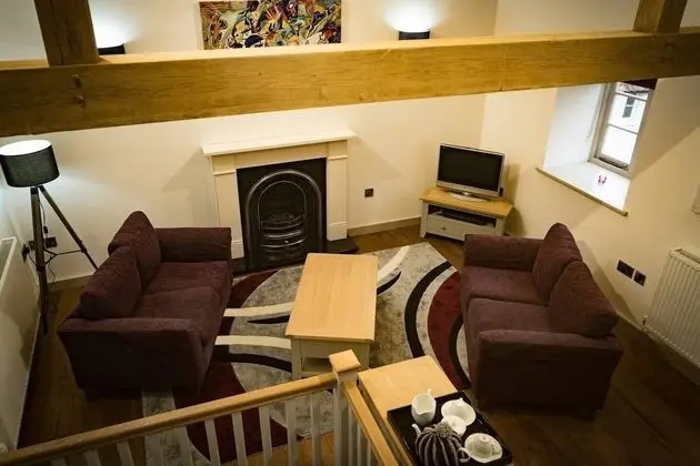 Ev (1 Bedroom)