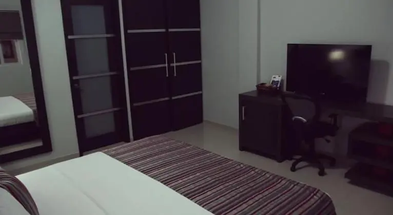 Standard Tek Büyük Yataklı Oda