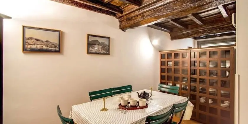 Apart Daire, 1 Yatak Odası, Sigara İçilmez