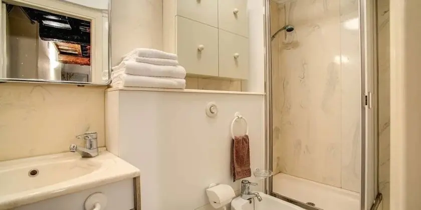 Apart Daire, 1 Yatak Odası, Sigara İçilmez