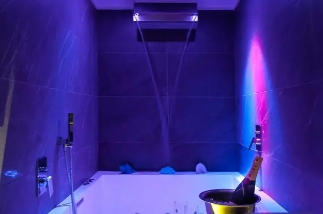 Junior Süit, Şehir Manzaralı