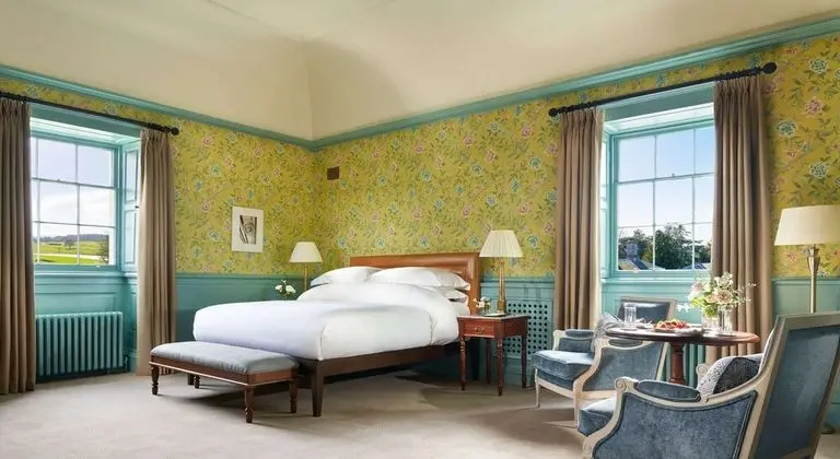Deluxe Oda, 1 En Büyük (King) Boy Yatak (Signature, Stateroom)
