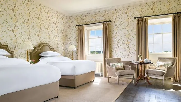 Deluxe Oda, 1 En Büyük (King) Boy Yatak (Signature, Stateroom)