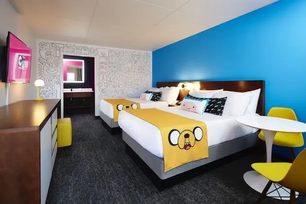 2 Double Beds Tub