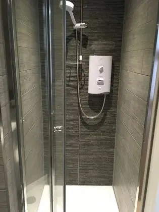 Comfort Tek Büyük Yataklı Oda, Banyolu/Duşlu