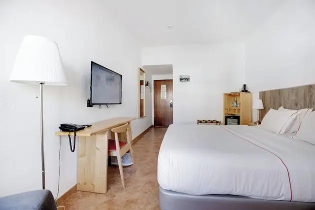 İki Ayrı Yataklı Oda, Şehir Manzaralı