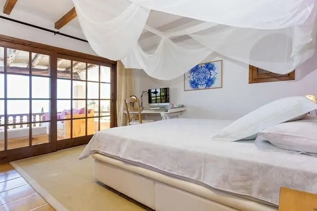 Villa, 4 Yatak Odası, Kişiye Özel Havuzlu