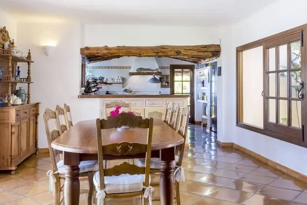Villa, 4 Yatak Odası, Kişiye Özel Havuzlu