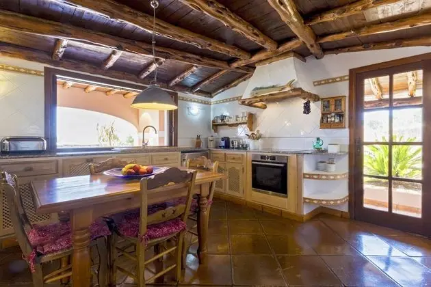 Villa, 4 Yatak Odası, Kişiye Özel Havuzlu