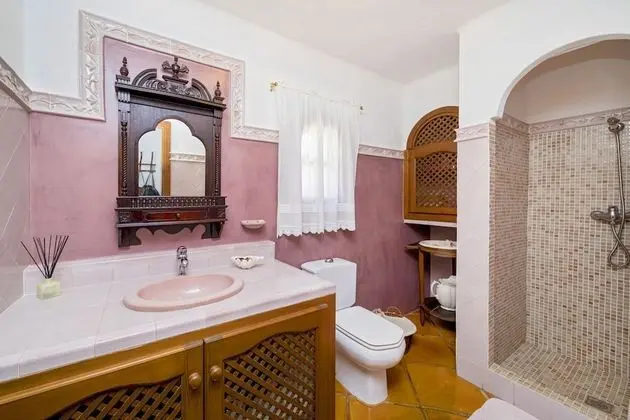 Villa, 4 Yatak Odası, Kişiye Özel Havuzlu