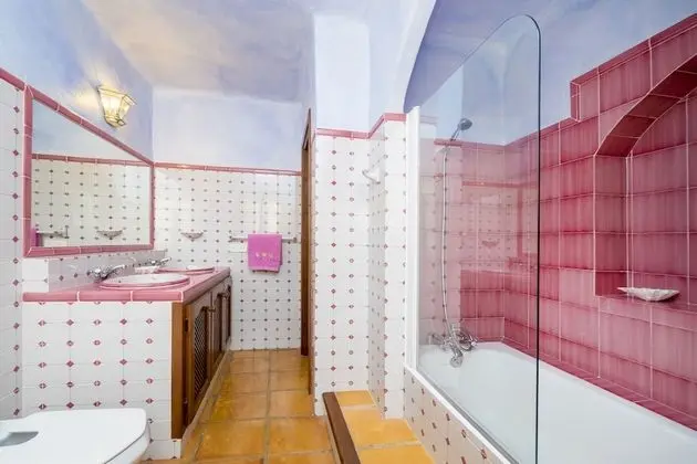 Villa, 4 Yatak Odası, Kişiye Özel Havuzlu