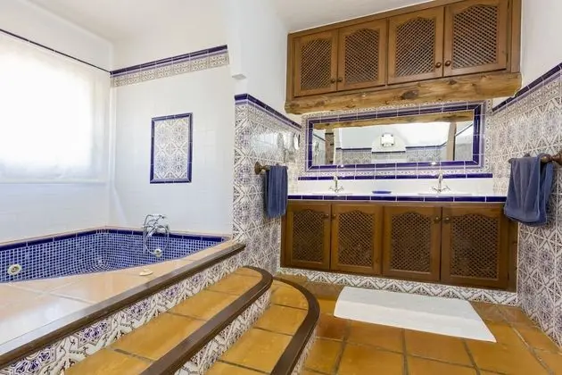 Villa, 4 Yatak Odası, Kişiye Özel Havuzlu