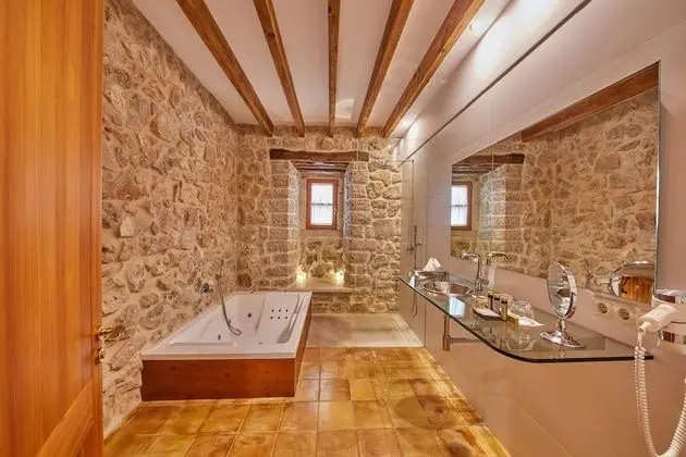 Deluxe Tek Büyük Yataklı Oda, 1 En Büyük (King) Boy Yatak, Teras, Avlu Manzaralı (Edificio Anexo)