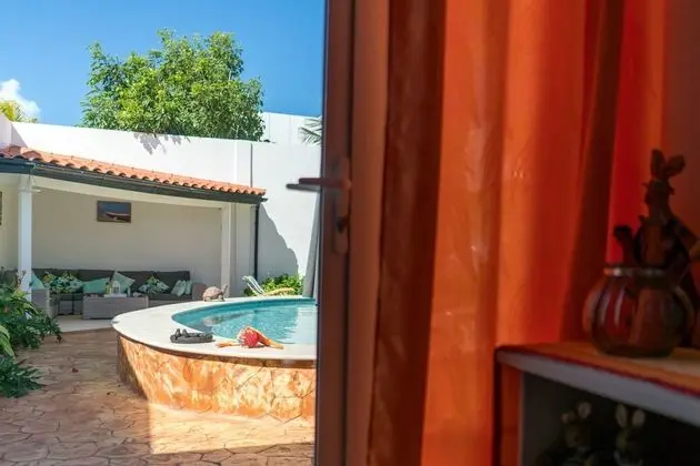 Garden Apartment with Pool