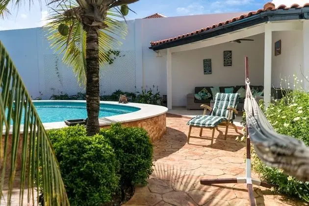 Garden Apartment with Pool