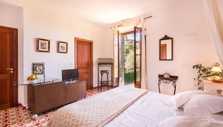 Superior Tek Büyük Yataklı Oda