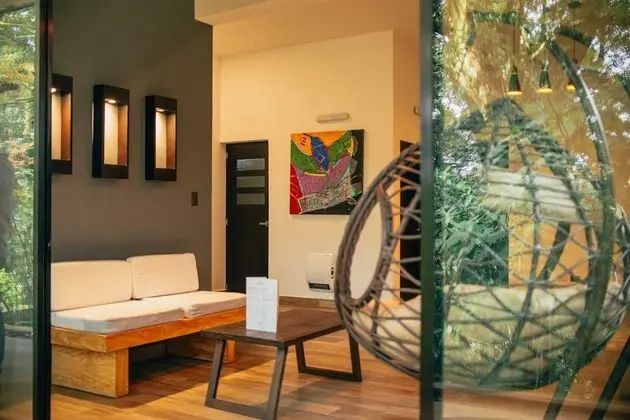 Suites vistas al Bosque - 1 King Bed